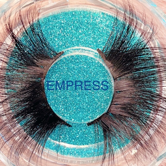 25mm Mink Eyelashes - Empress - Picture 2 of 5
